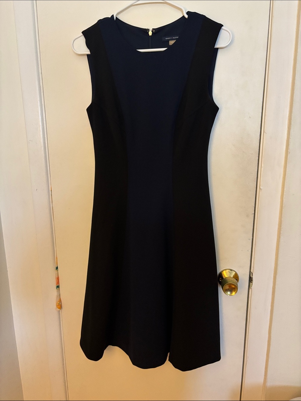 Tommy Hilfiger Navy and Black Fit-and-Flare Midi Dress size 2